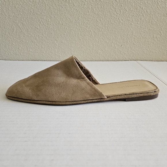 Banana Republic Soft Faux Suede Mule Light Taupe Size 8.5 - Picture 3 of 11